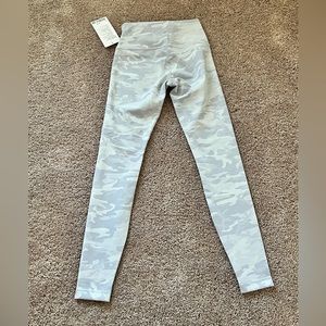 Lululemon Wunder Under High Rise Leggings 28”